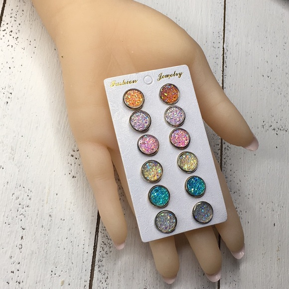 Druzy Stud Earrings Rainbow - Picture 2 of 6